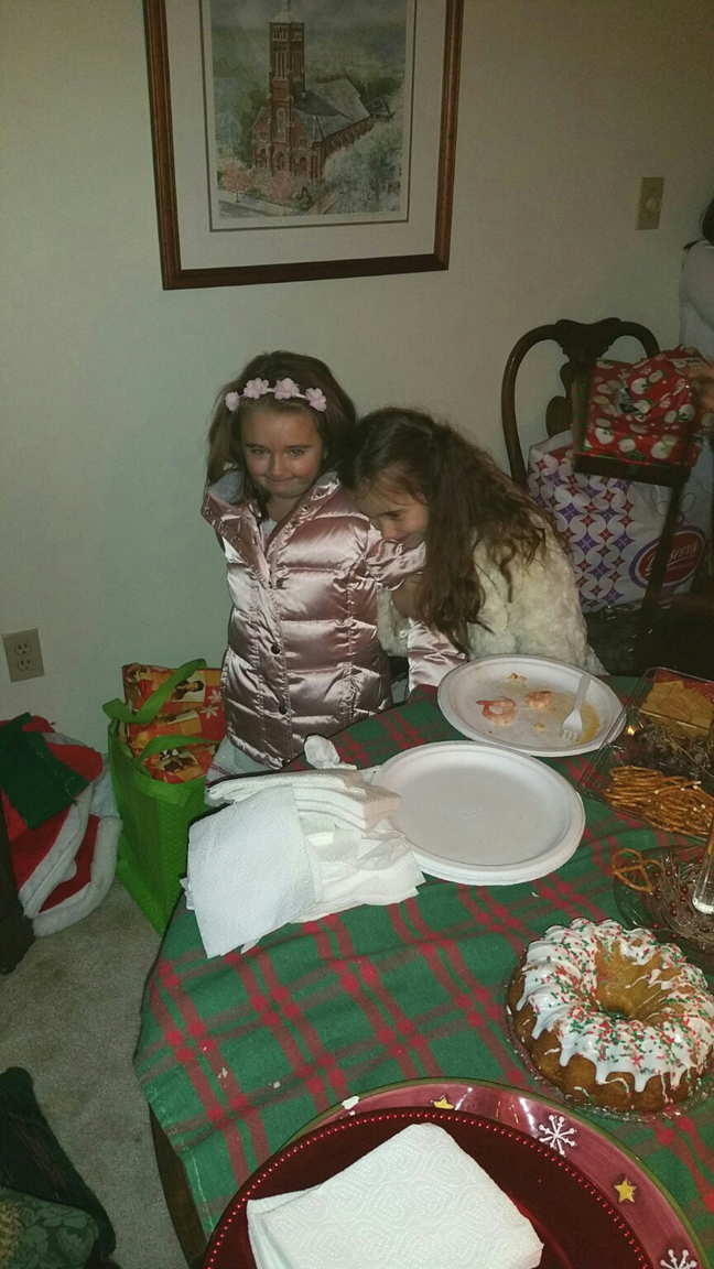2015 KELLEY FAMILY POLLYANA CHRISTMAS PARTY - EMILY AND ANARI