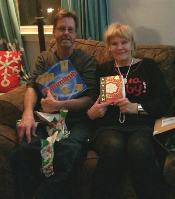 A30 JACK AND JAYNE WITH GIFTS