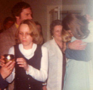 MomDadMickyBarbra1976-3e