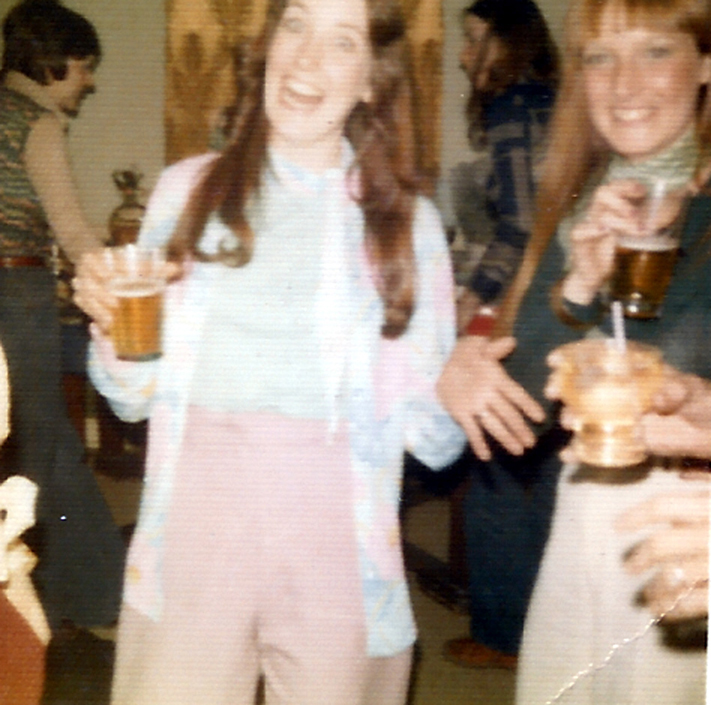 MAUREEN AND CANDACE IN DAVE KELLEYS DRINKING LIVING ROOM EARLY 1970S