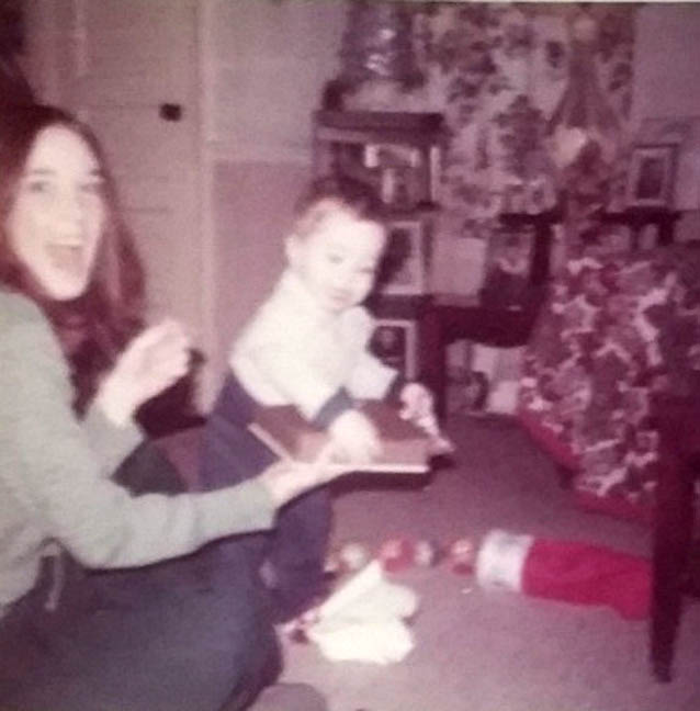 BONNIE KELLEY WITH HER SON JASON MID 1970S