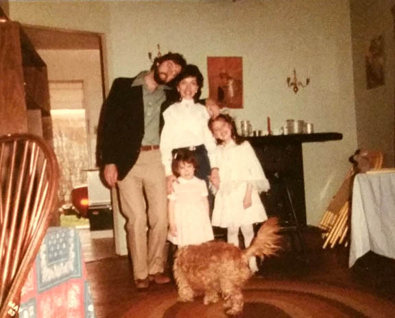 DAN-SISSY-ANDREA-MEGAN-NICKY DOG GLENVILLE DINING RM EARLY 1980S