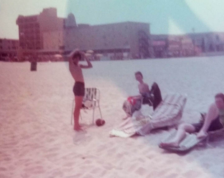 JIM AND JACK KELLEY WITH FRIEND DAN NEFF IN OCEAN CITY MD MID 1970S