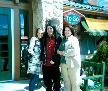 Tom-Kathy-First-Meeting11b